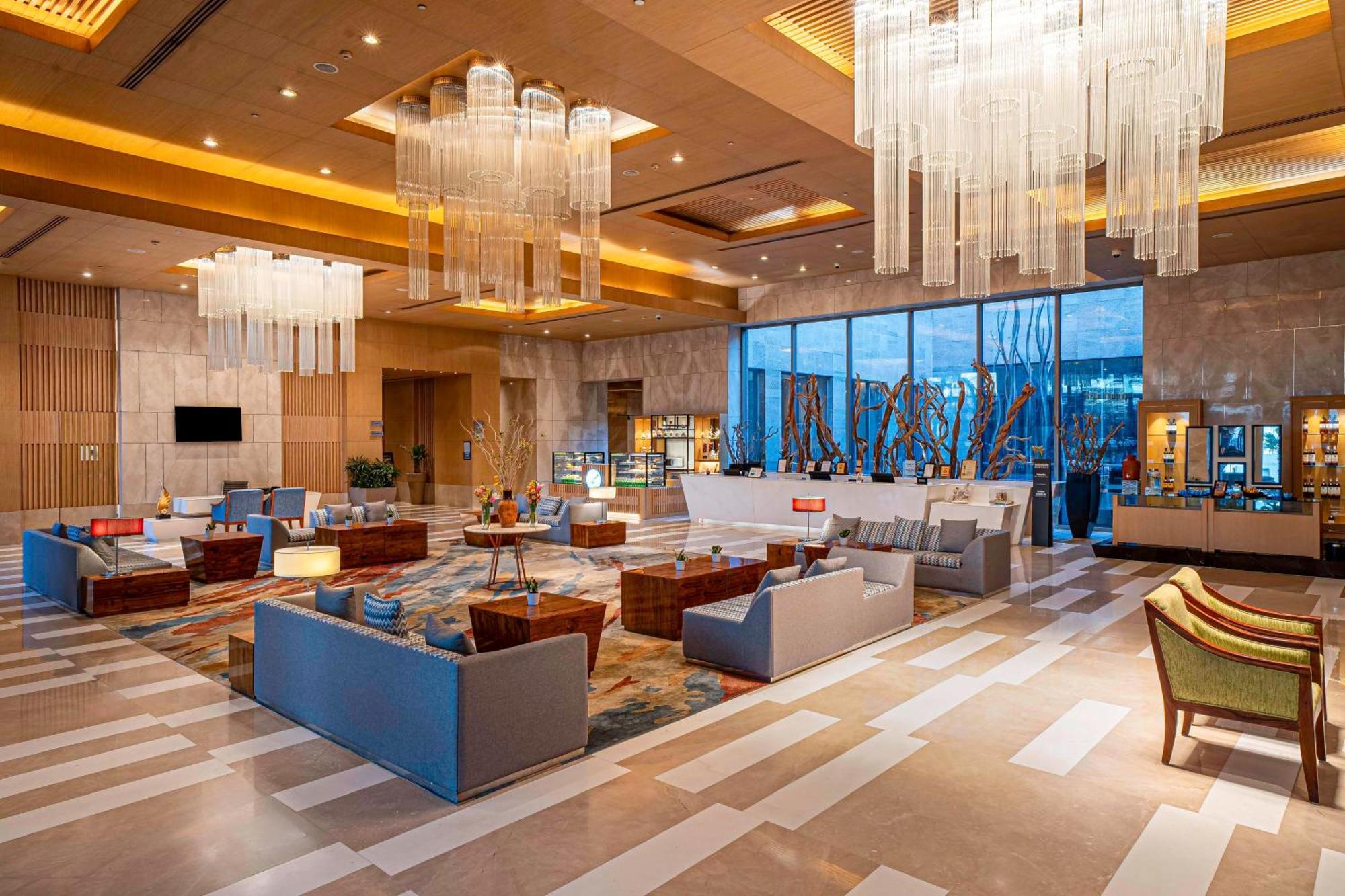 Radisson Blu Hotel Amritsar Exterior photo The lobby of the hotel